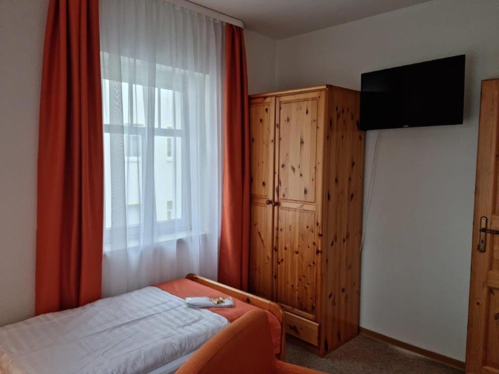 Pension Berggasse Олбернау Екстериор снимка